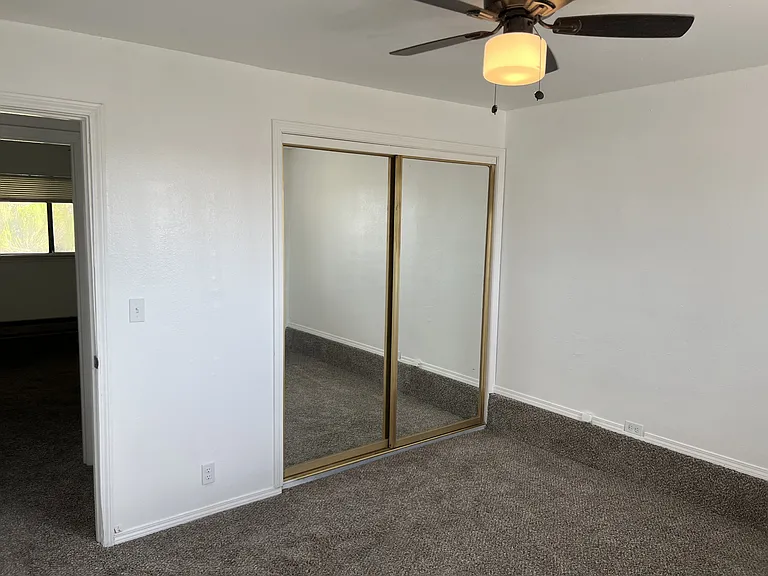 397 Parkchester Dr #2 — Photo 15