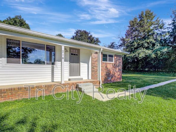 214 Brooks Rd