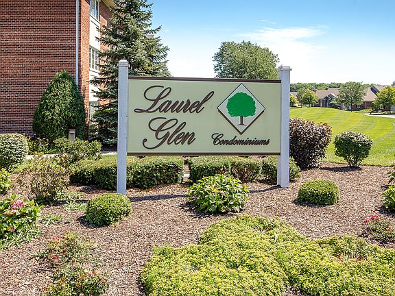 2nd image of 13098 Laurel Glen Ct APT 302