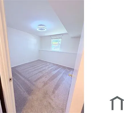 20313 Beaconfield Ter — Photo 27