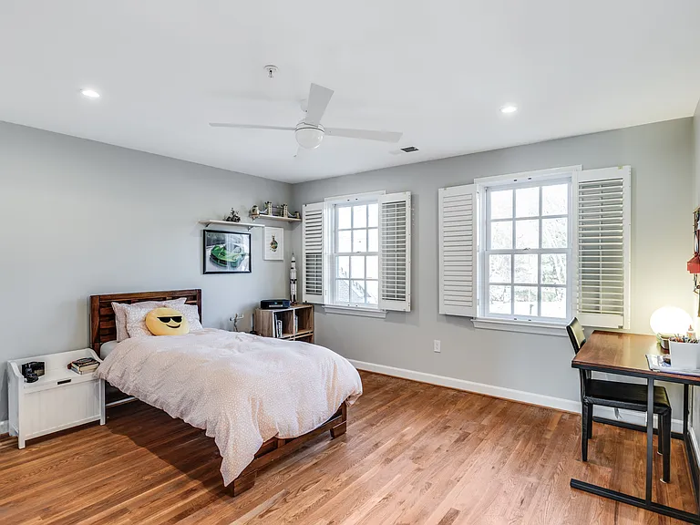 7802 Hidden Meadow Ter — Photo 36