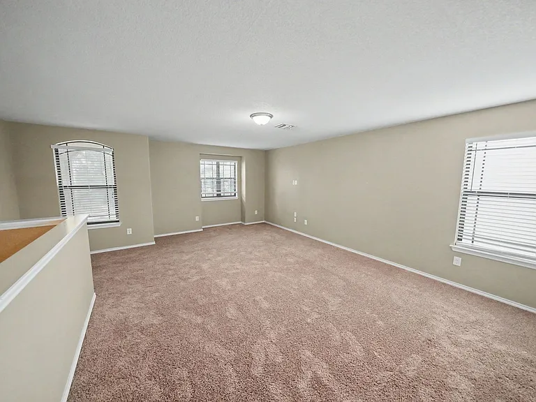 10917 Almond Crst — Photo 24