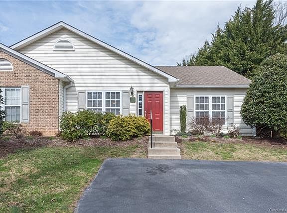 11B Pearl St., Black Mountai