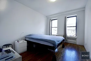 Rented by Bond New York