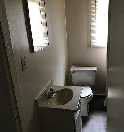 3rd image of 3904 39th Ave N