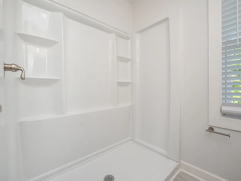 111 Mount Eustis St — Photo 9