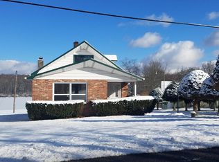 146 Sandy Beach Rd, Clifton Township, PA 18424