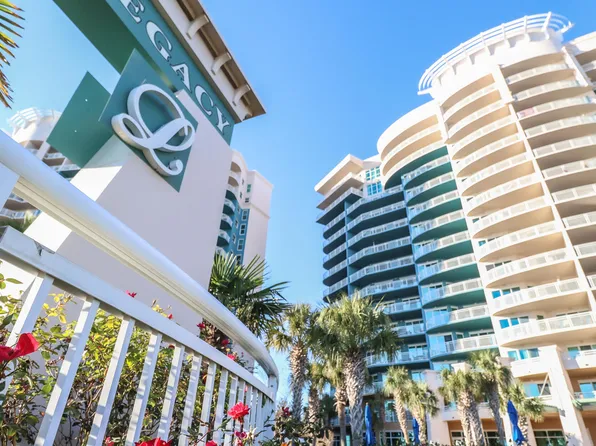 2230 Beach Dr APT 304, Gulfport, MS 39507