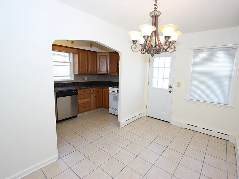 87 Malcolm Ave #1 — Photo 10