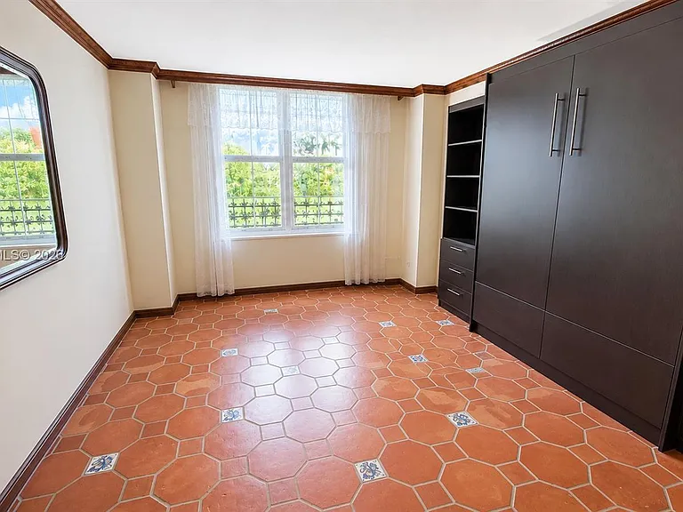 9801 Collins Ave #3U — Photo 19