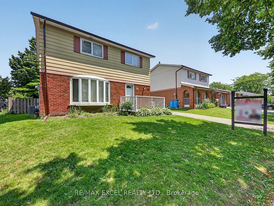 1st image of 26 Lighthall Cres
