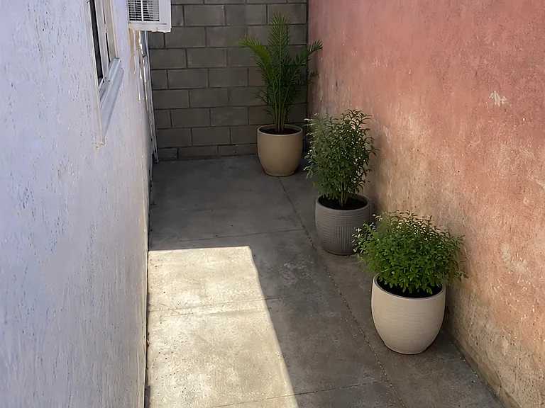 4072 1/2 W Century Blvd #1/2 — Photo 6