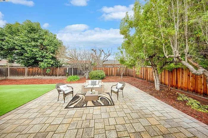 211 Helado Rd — Photo 24