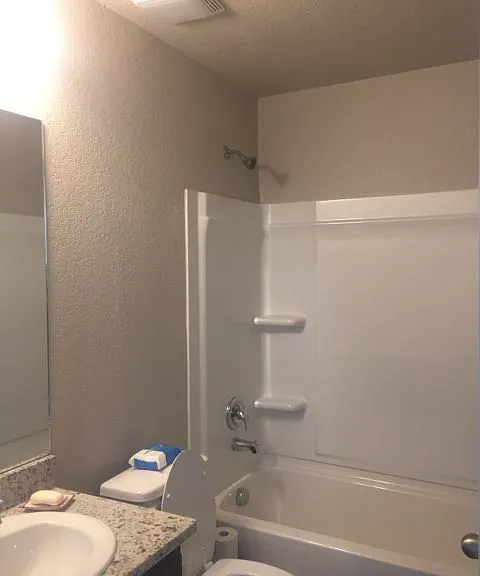 3274 Contour Dr — Photo 32