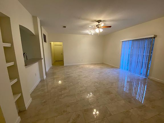 3rd image of 107 Vista Verdi 109 Cir