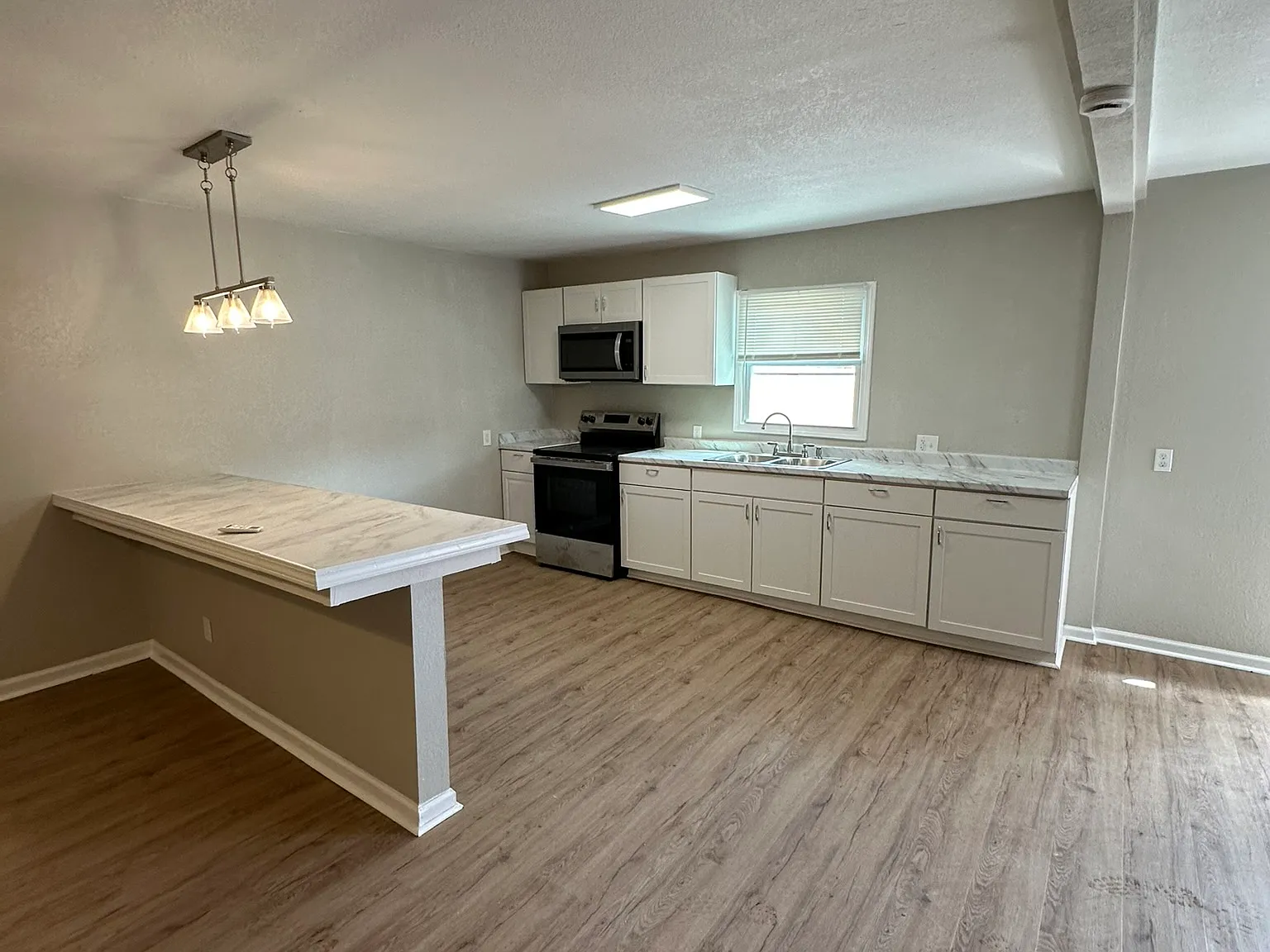 643 Plantation Way — Photo 4
