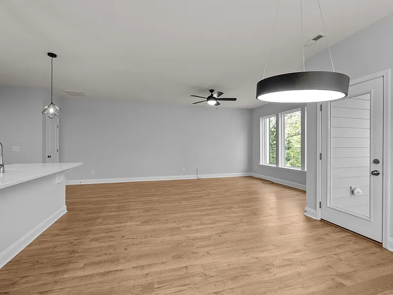 6508 Amber Springs Dr — Photo 21