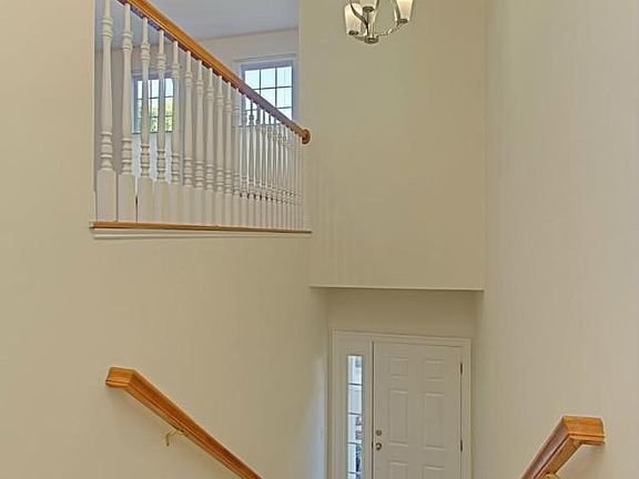 4th image of 9427 Hucks Bridge Cir