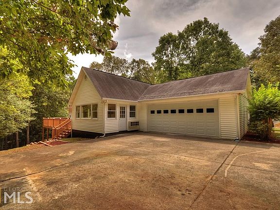 4th image of 71 Forest Glen Dr