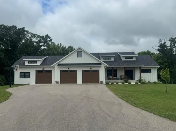 2539 Burgen Ter SE, Alexandria, MN 56308