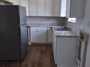 1110 E 26th St #1, Sheffield, AL 35660