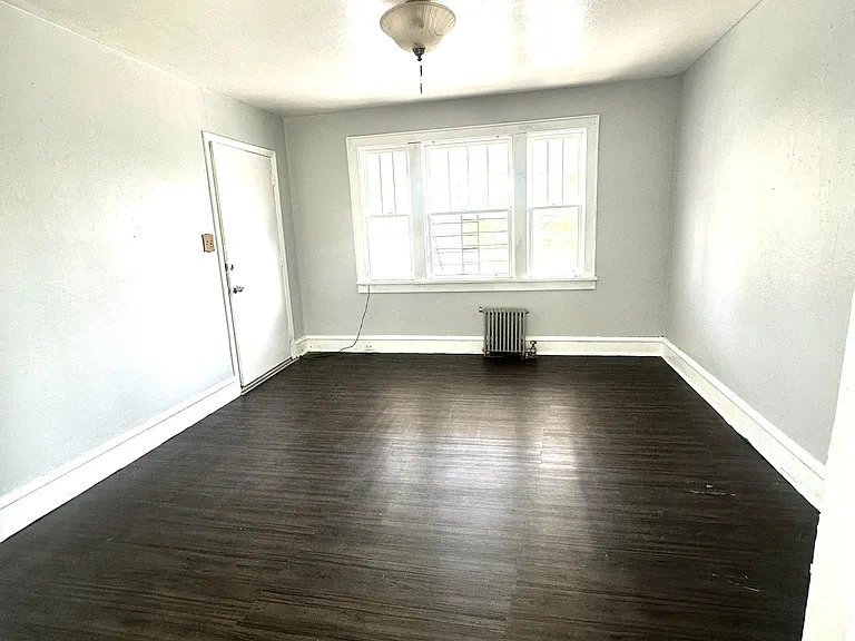 371 Blackman St #3 — Photo 6