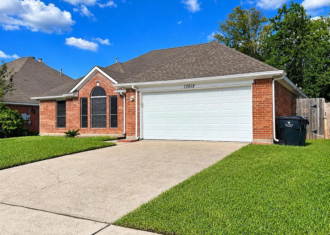 3 bed, 2.0 bath, 1654 sqft, $2,000 — Photo 2