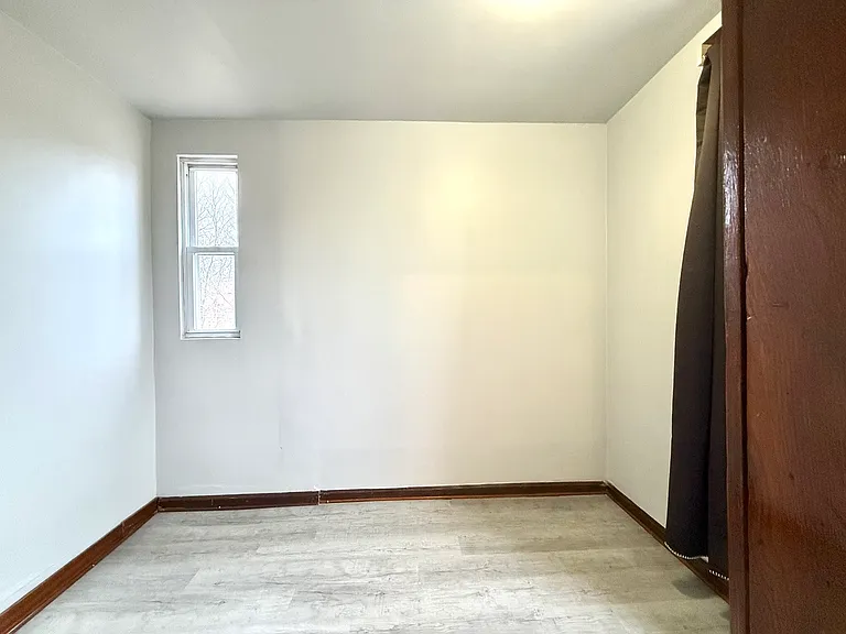2141 S Marshall Blvd #2-R — Photo 15