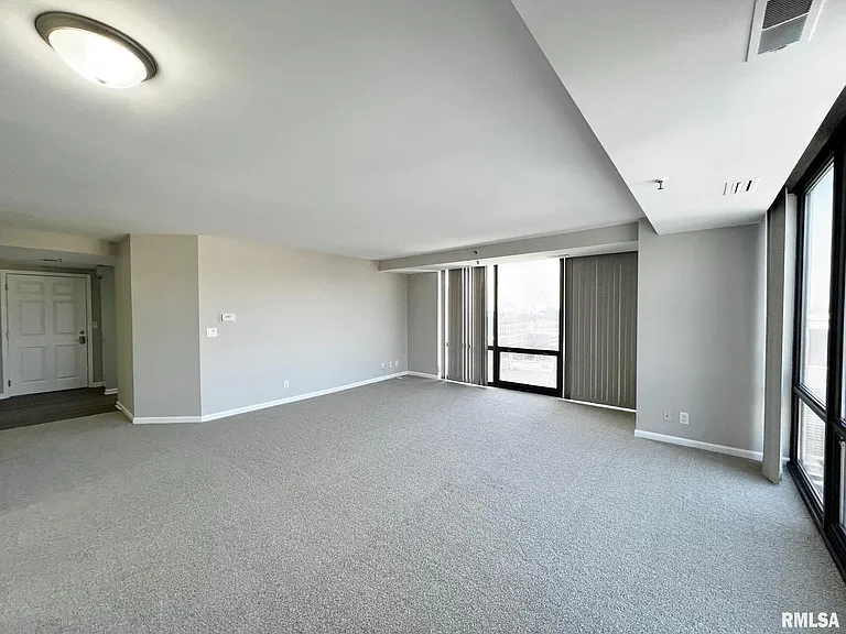 125 SW Jefferson Ave #W11W — Photo 16