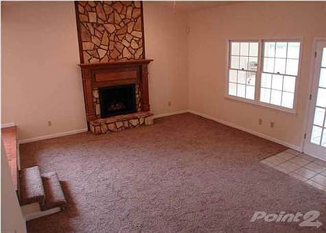 10303 Temperance Living Room