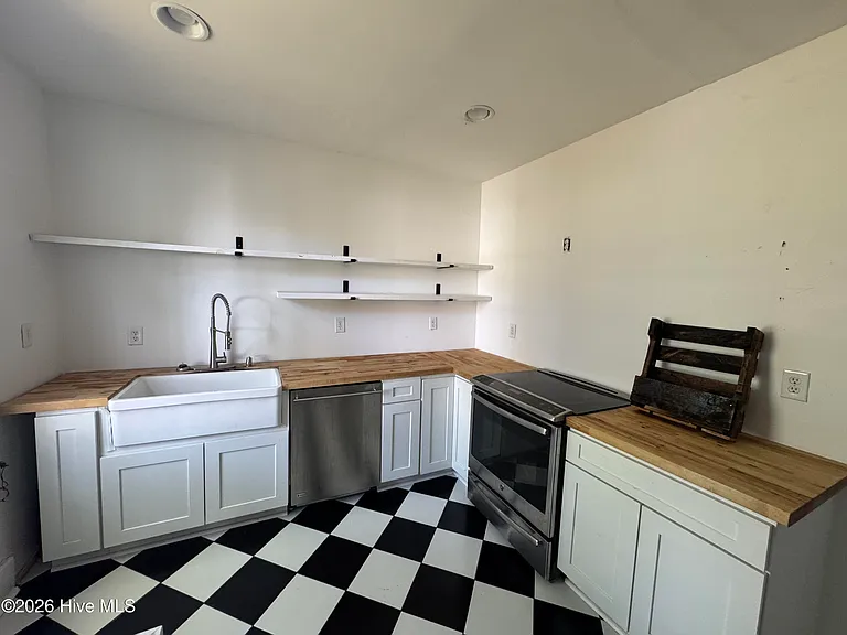 805 Ann St #B — Photo 18