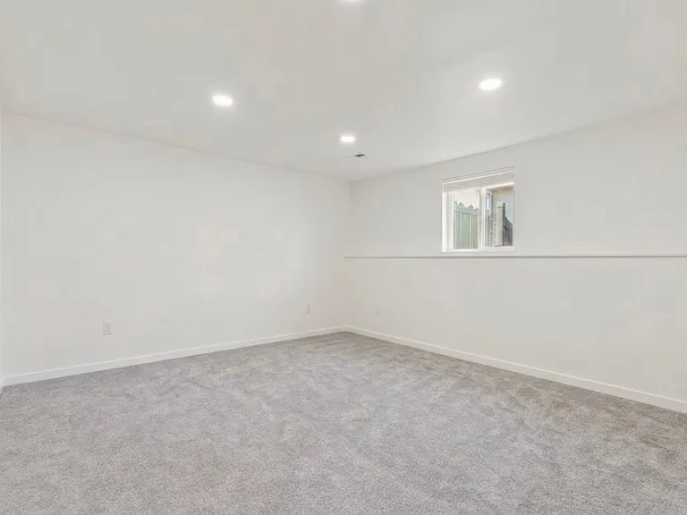 8703 N Farmdale St #8703 — Photo 16