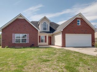 2287 Rosecran Cir, La Vergne, TN 37086