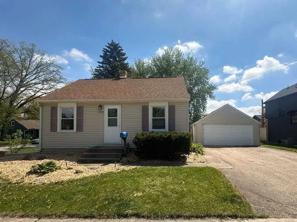 1532 N McDonald St, Appleton, WI 54911