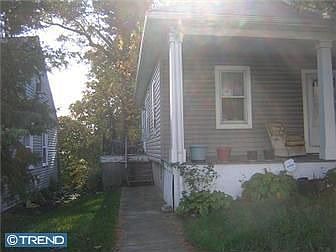 3rd image of 322 N Maryland Ave