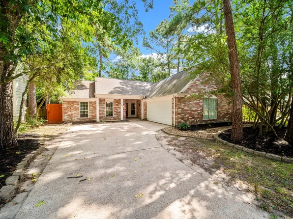 107 Sandpebble Drive, The Woodlands, TX 77381
