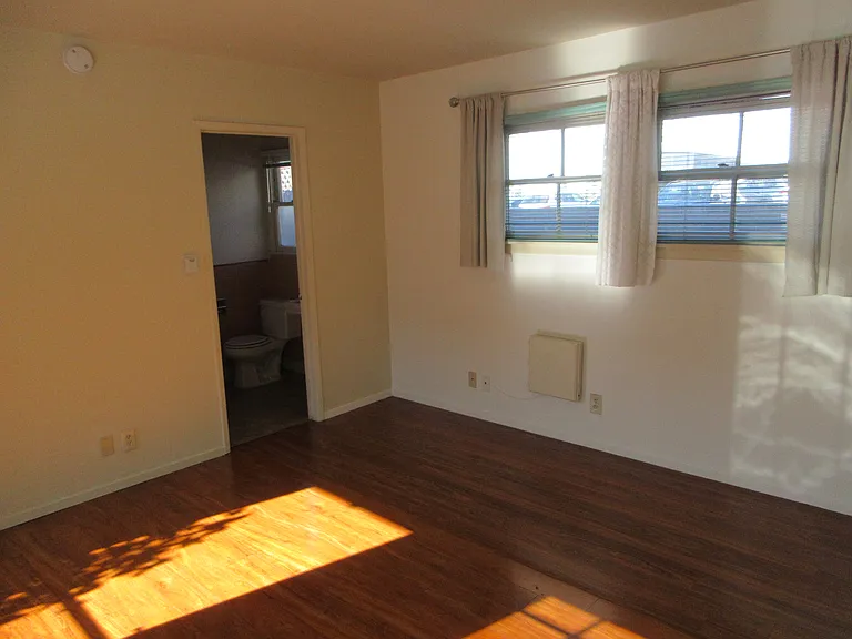1225 Princeton St #D — Photo 2