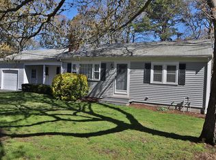 30 Mockingbird Ln, West Yarmouth, MA 02673