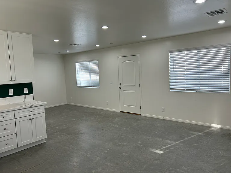 311 W Church Ave #B — Photo 27