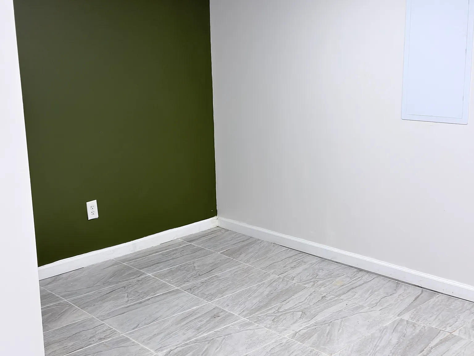 4859 W Lake Way — Photo 2