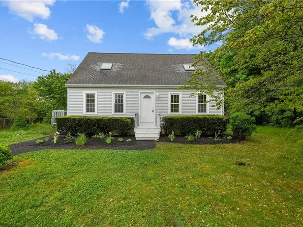1 Penny Ct, Bradford, RI 02808