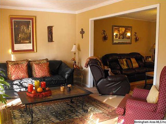 Upstairs is to the bedrooms