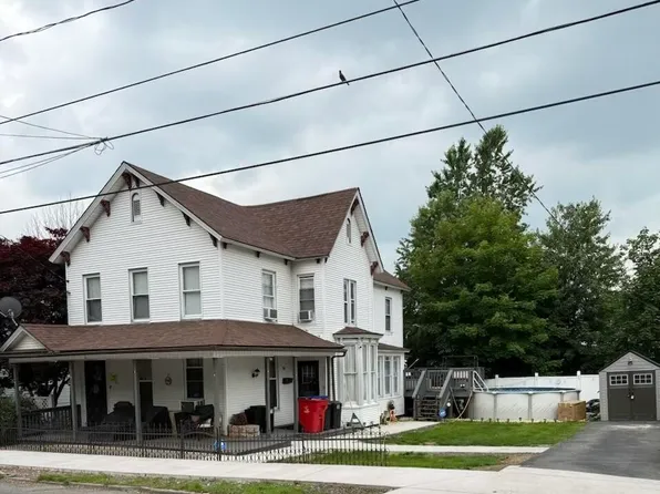 55 Washington St, Carbondale, PA 18407