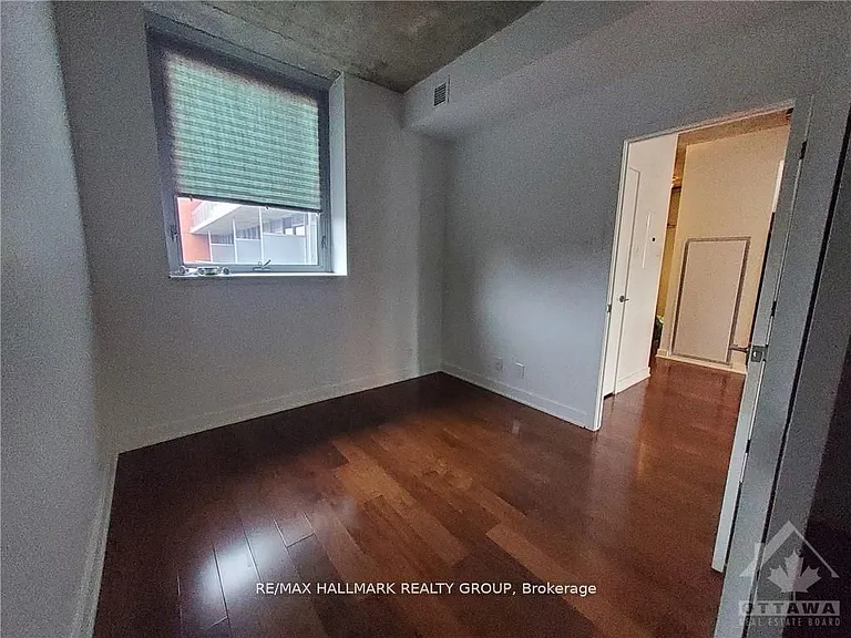 340 McLeod St #539 — Photo 36