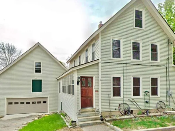 68 Orange Street, Farmington, NH 03835