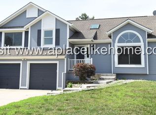 6711 W 157th Ter, Overland Park, KS 66223