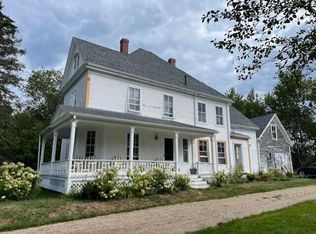 19 High Street, Cherryfield, ME 04622