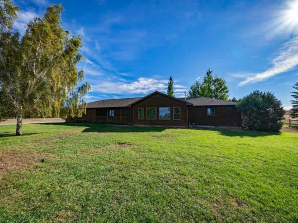 50 Diamond View Rd, Cody, WY 82414