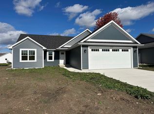 2155 S Ryan Ct, Bay City, MI 48706