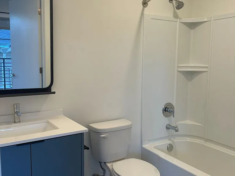 Sora Apartments — Photo 19